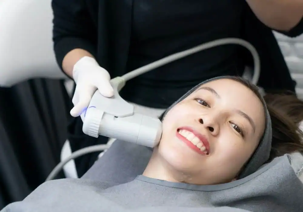 HIFU treatment Greater London (Kensington and Chelsea) in progress